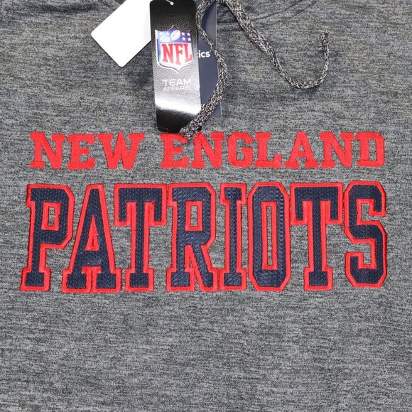 New England Patriots Fanatics Front Pocket Embroidered Hoodie Sweatshirt NWT - Picture 2 of 5